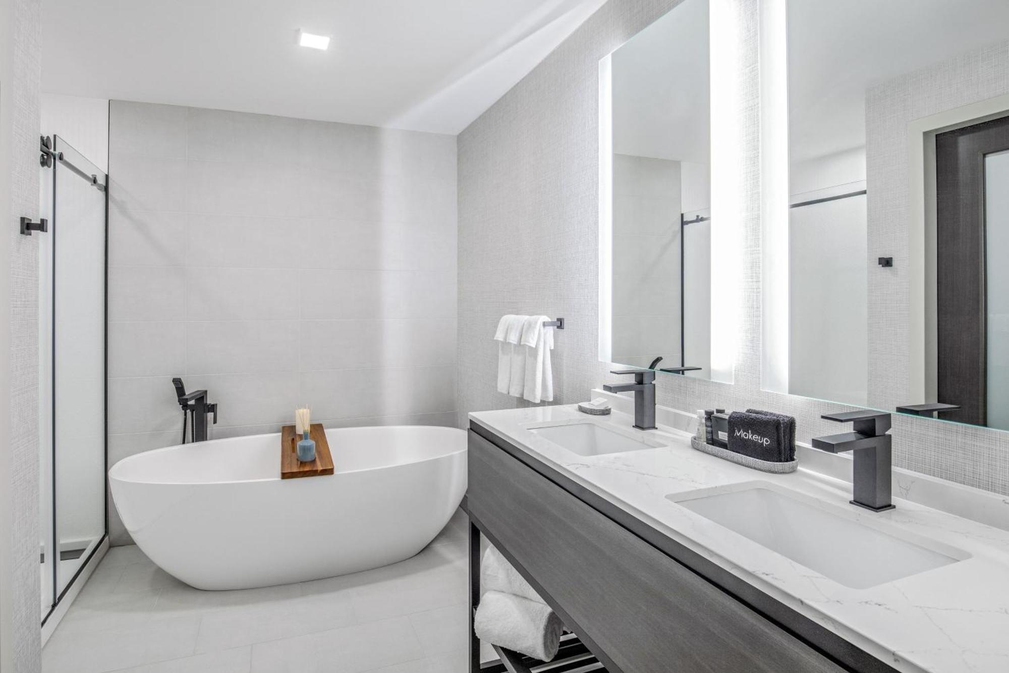 The Artisan At Tuscan Village, Salem, Nh, A Tribute Portfolio Hotel Extérieur photo